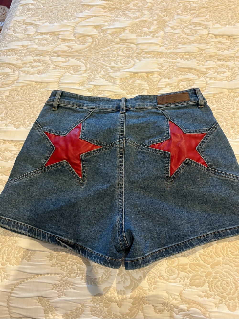 High-Rise Denim Shorts with Red Star Accents